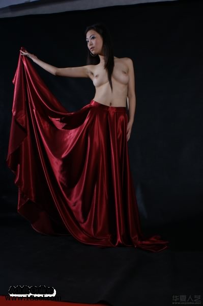 國模迪薇私拍套圖完整389P之第三集[100P]